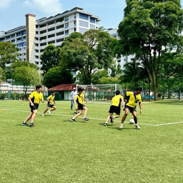 PE2